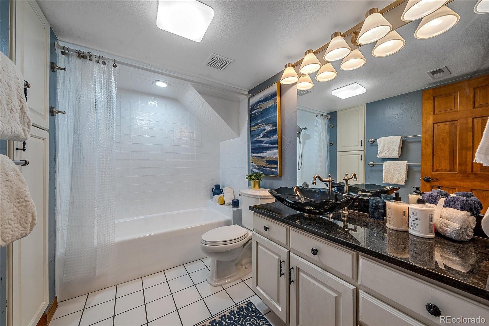 107 Fairfield Lane, Louisville, CO 80027, 4 Bedrooms Bedrooms, ,4 BathroomsBathrooms,Residential,For Sale,Fairfield,REC2412050