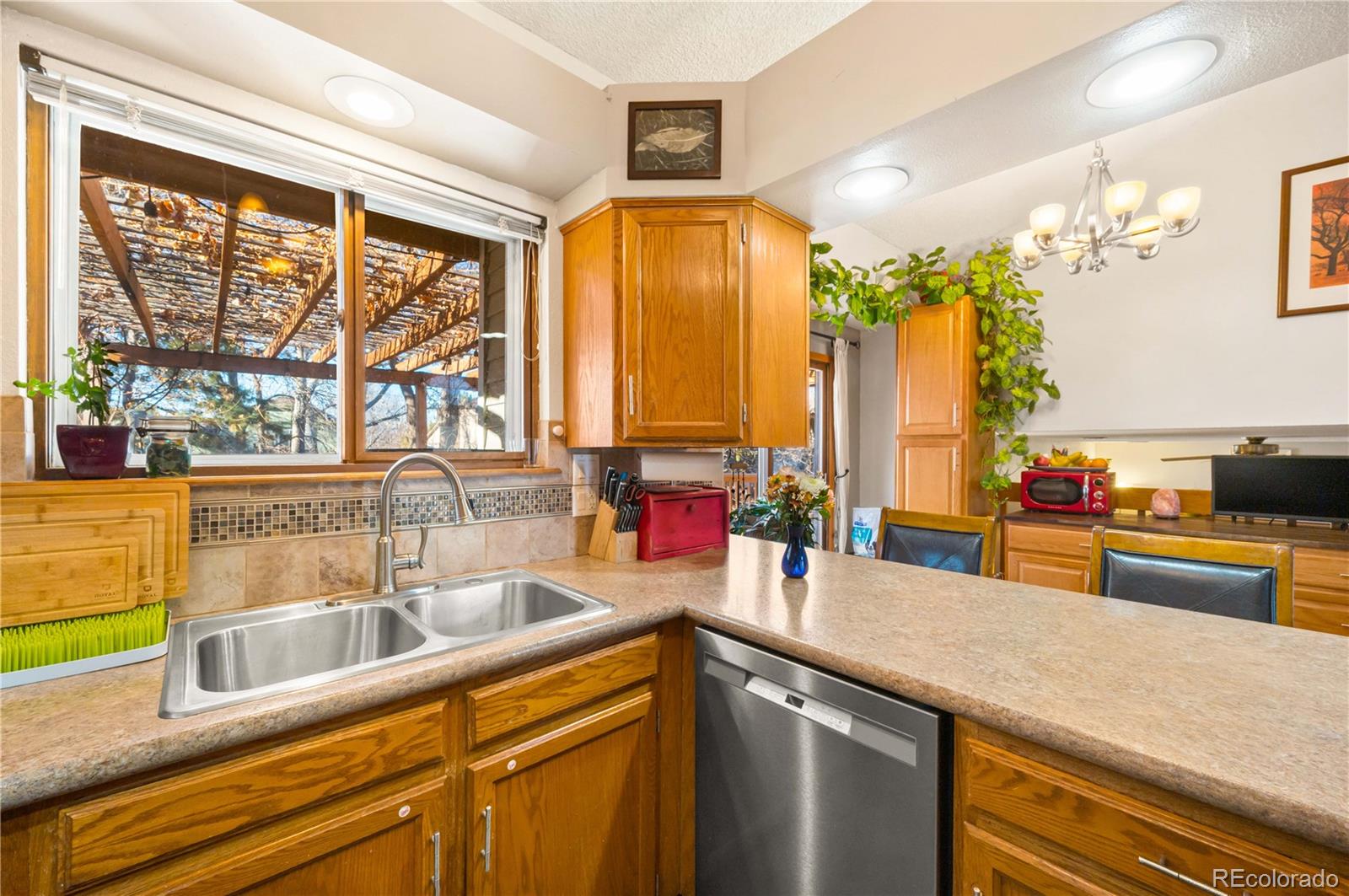 803 Buchanan Lane, Longmont, CO 80504, 3 Bedrooms Bedrooms, ,3 BathroomsBathrooms,Residential,For Sale,Buchanan,REC3884458
