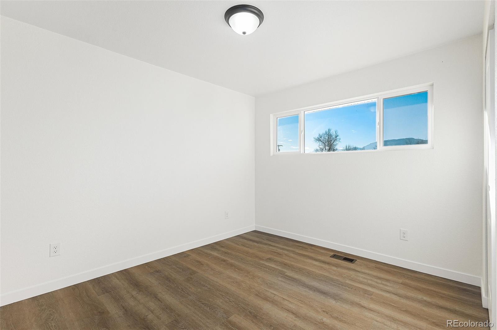 1401 Evergreen Drive, Colorado Springs, CO 80911, 3 Bedrooms Bedrooms, ,1 BathroomBathrooms,Residential,For Sale,Evergreen,REC1815109