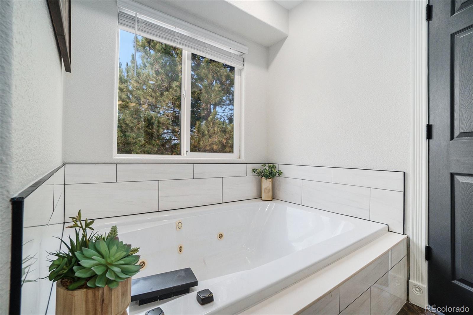 5225 Carefree Place, Fort Collins, CO 80525, 5 Bedrooms Bedrooms, ,4 BathroomsBathrooms,Residential,For Sale,Carefree,REC7477008