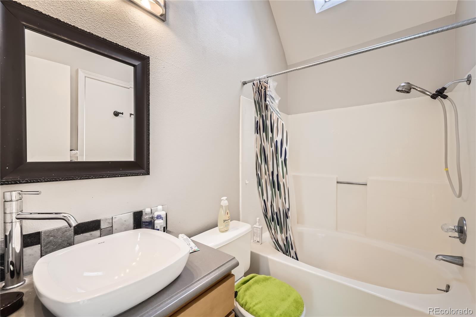 4246 S Eldridge Street #208, Morrison, CO 80465, 3 Bedrooms Bedrooms, ,2 BathroomsBathrooms,Residential,For Sale,Eldridge,REC3276320