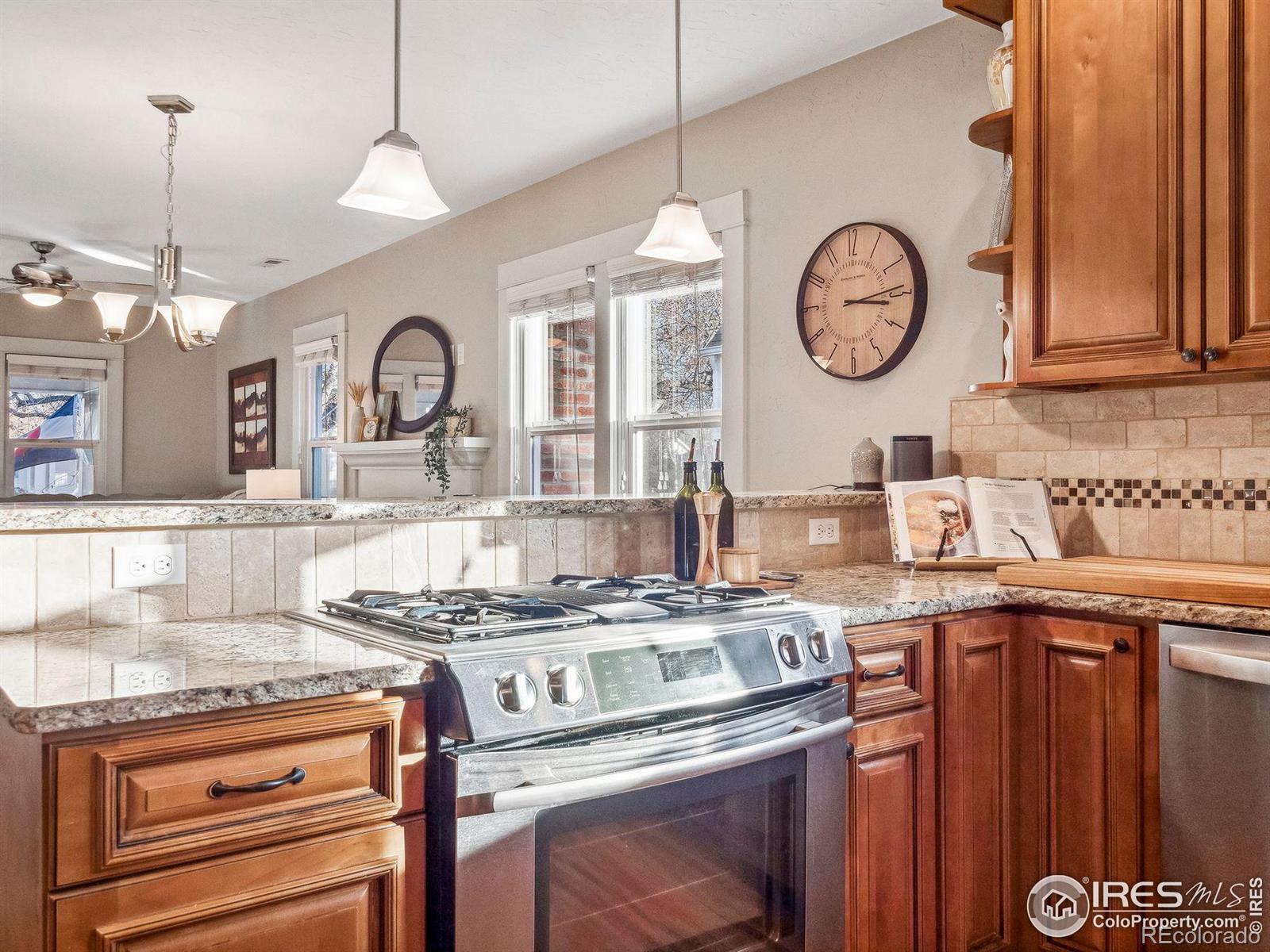 609 Peterson Street, Fort Collins, CO 80524, 4 Bedrooms Bedrooms, ,3 BathroomsBathrooms,Residential,For Sale,Peterson,RECIR1023133