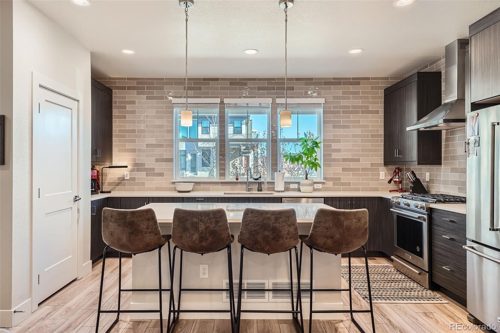 6053 Nepal Street, Aurora, CO 80019, 4 Bedrooms Bedrooms, ,4 BathroomsBathrooms,Residential,For Sale,Nepal,REC9579549