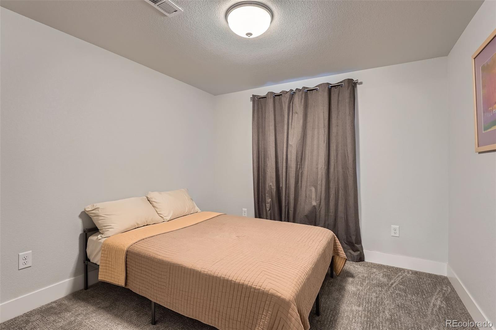 6053 Nepal Street, Aurora, CO 80019, 4 Bedrooms Bedrooms, ,4 BathroomsBathrooms,Residential,For Sale,Nepal,REC9579549