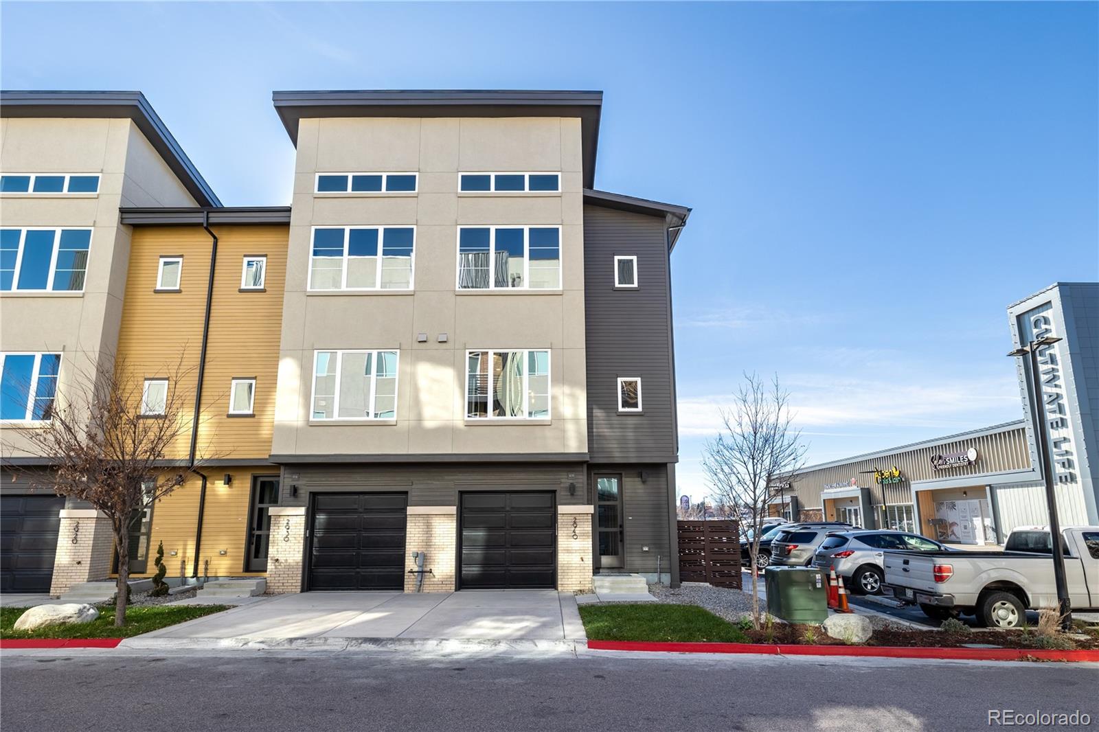 2930 Parkside Place, Denver, CO 80221, 3 Bedrooms Bedrooms, ,3 BathroomsBathrooms,Residential,For Sale,Parkside,REC6060801