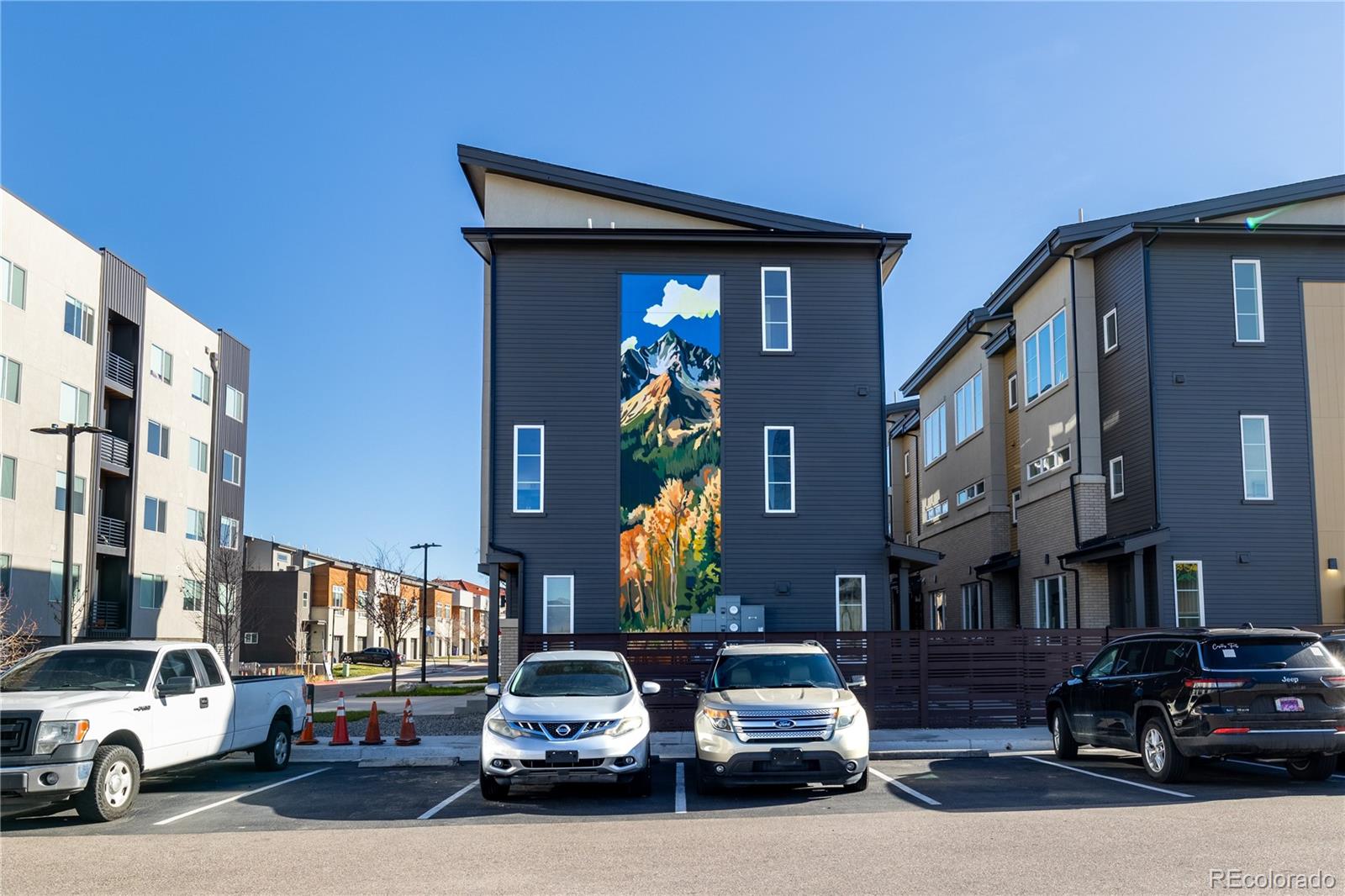 2930 Parkside Place, Denver, CO 80221, 3 Bedrooms Bedrooms, ,3 BathroomsBathrooms,Residential,For Sale,Parkside,REC6060801