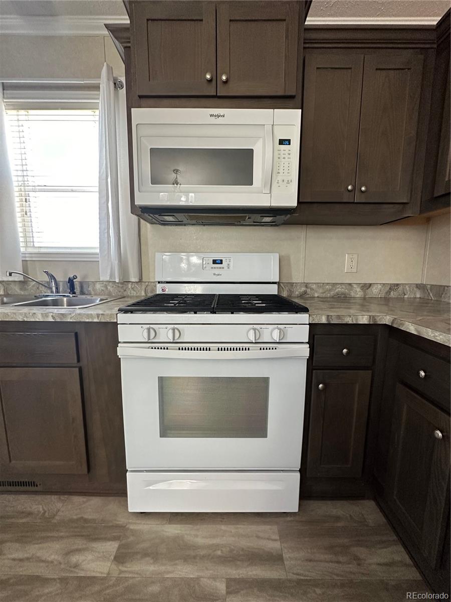 3280 Academy Boulevard, Colorado Springs, CO 80916, 2 Bedrooms Bedrooms, ,2 BathroomsBathrooms,Residential,For Sale,Academy,REC2947483