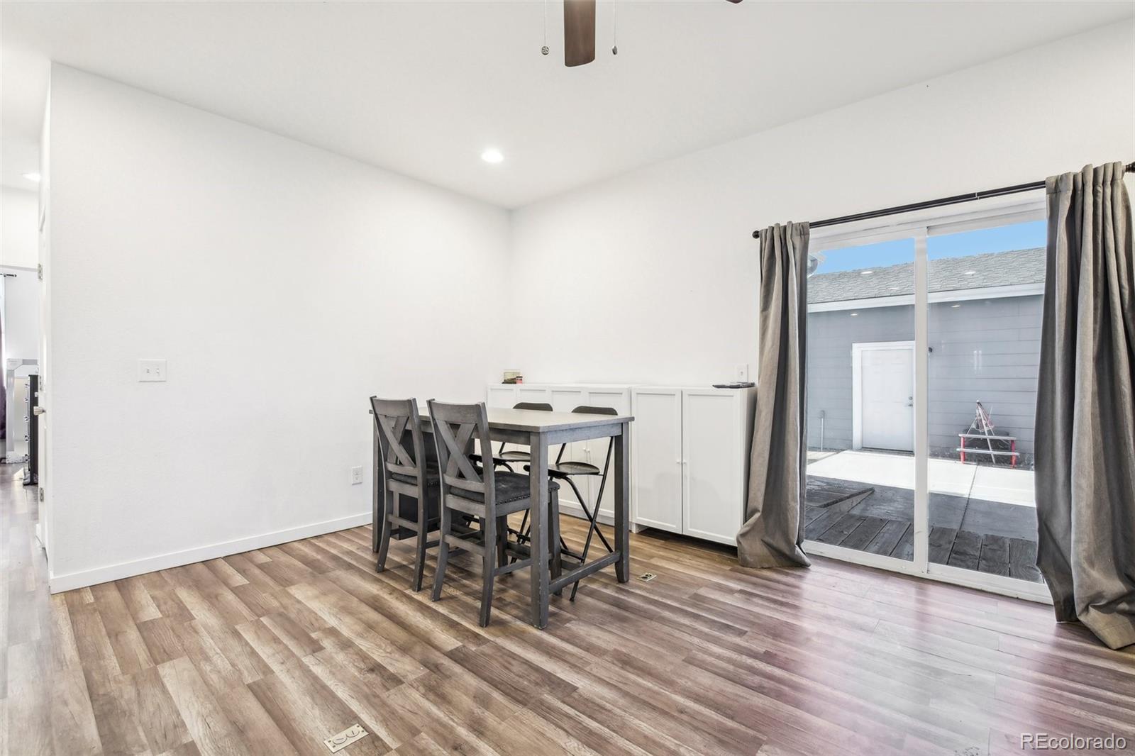 435 S 2nd Avenue, Deer Trail, CO 80105, 6 Bedrooms Bedrooms, ,3 BathroomsBathrooms,Residential,For Sale,2nd,REC8835093