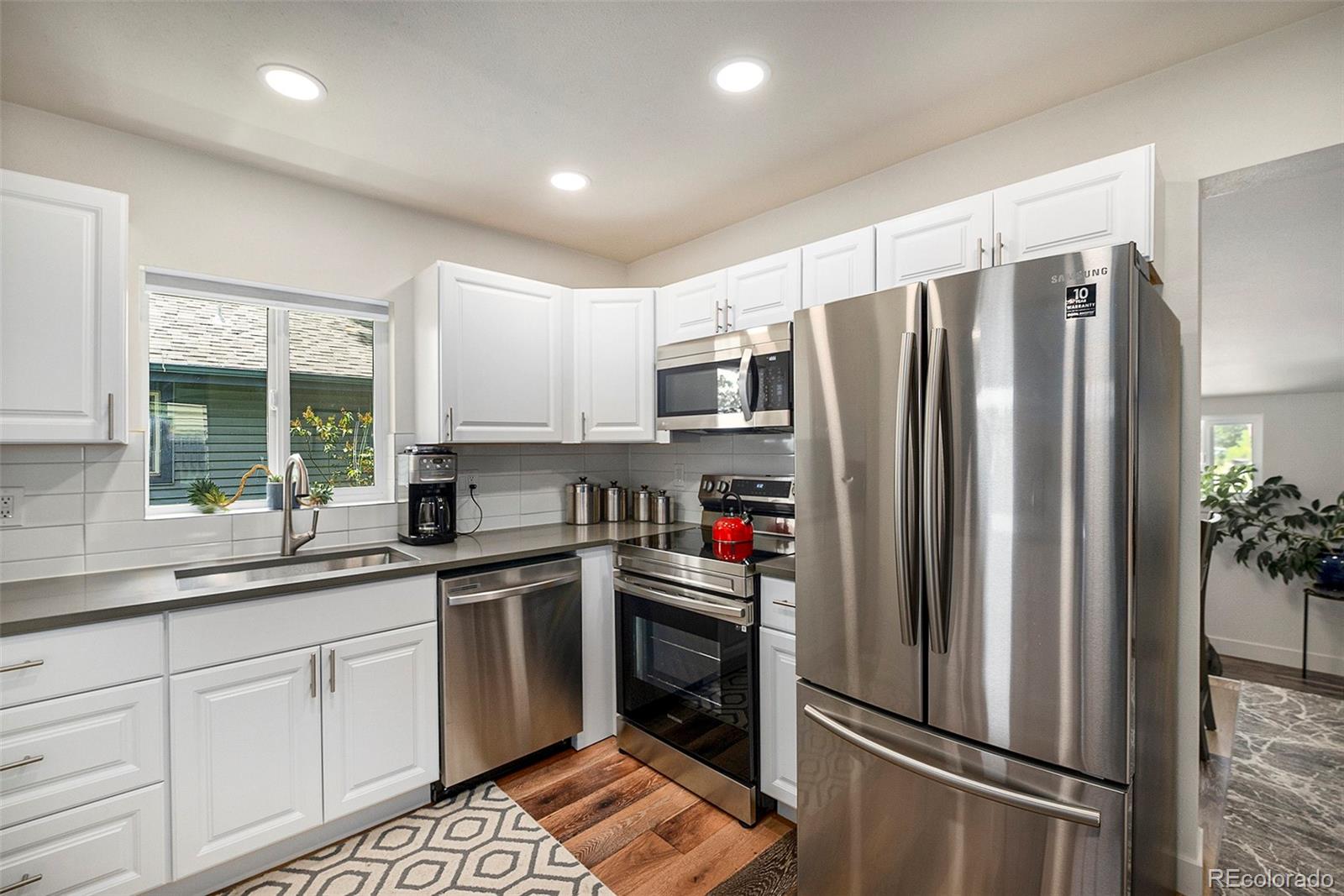 915 Terry Street, Longmont, CO 80501, 2 Bedrooms Bedrooms, ,1 BathroomBathrooms,Residential,For Sale,Terry,REC8768228