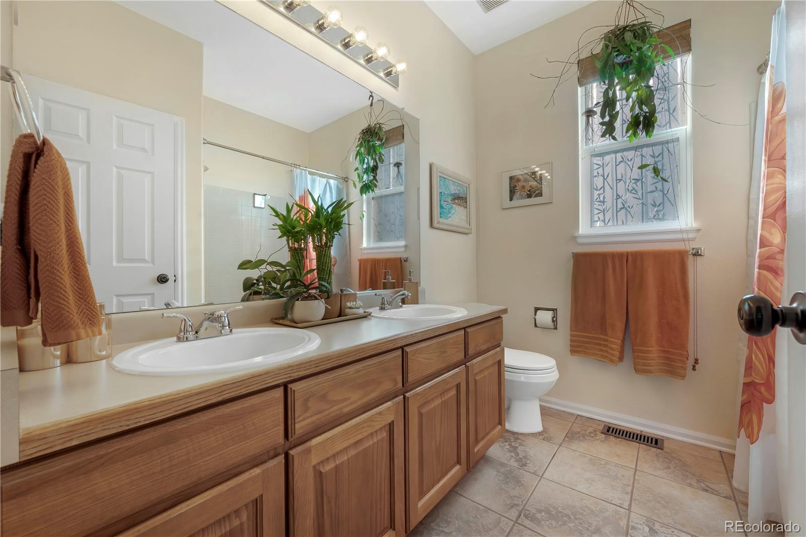 3958 Scarlet Oak Court, Castle Rock, CO 80109, 4 Bedrooms Bedrooms, ,3 BathroomsBathrooms,Residential,For Sale,Scarlet Oak,REC1954159