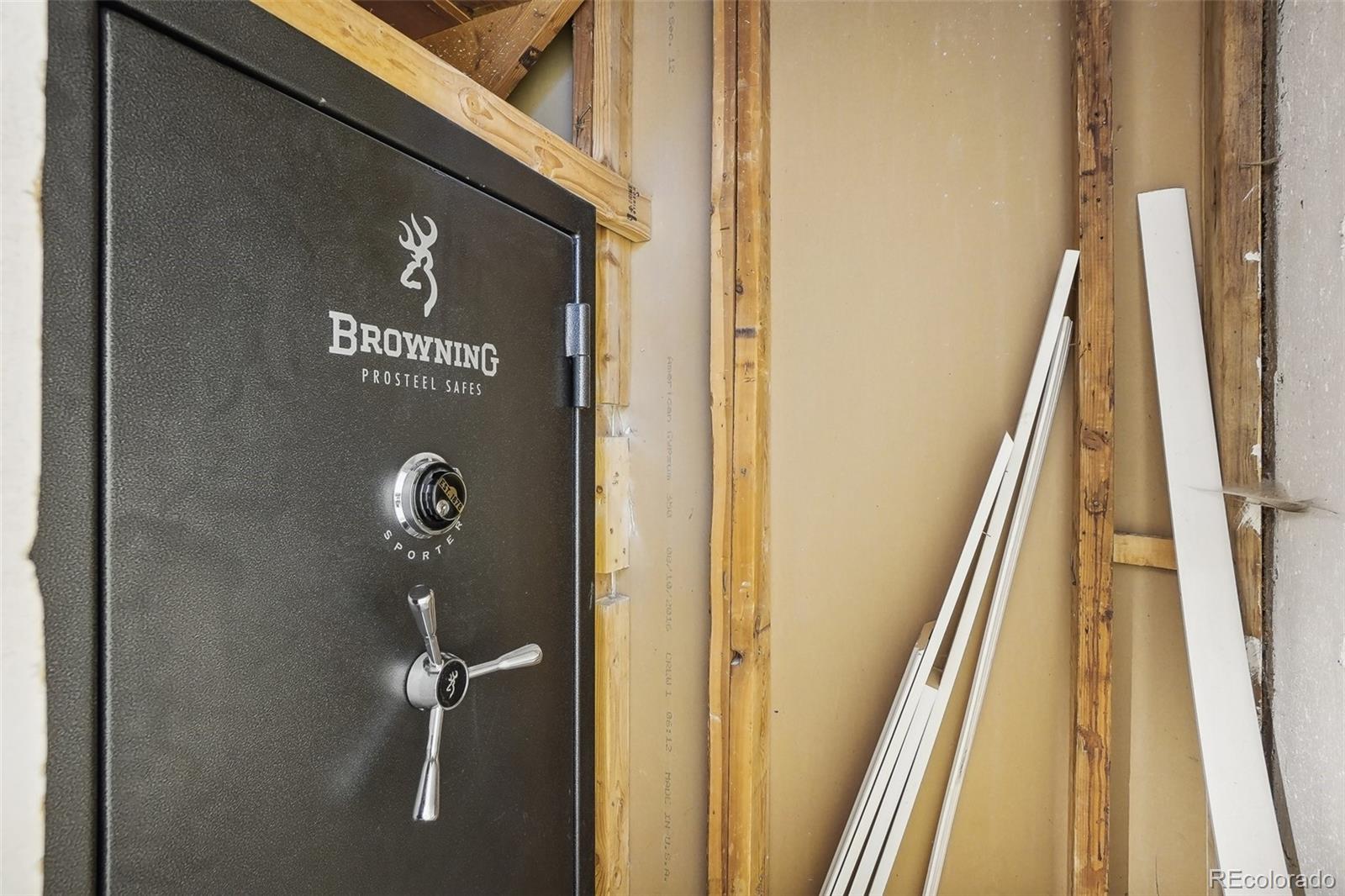 514 Placid Road, Colorado Springs, CO 80910, 5 Bedrooms Bedrooms, ,2 BathroomsBathrooms,Residential,For Sale,Placid,REC7616122