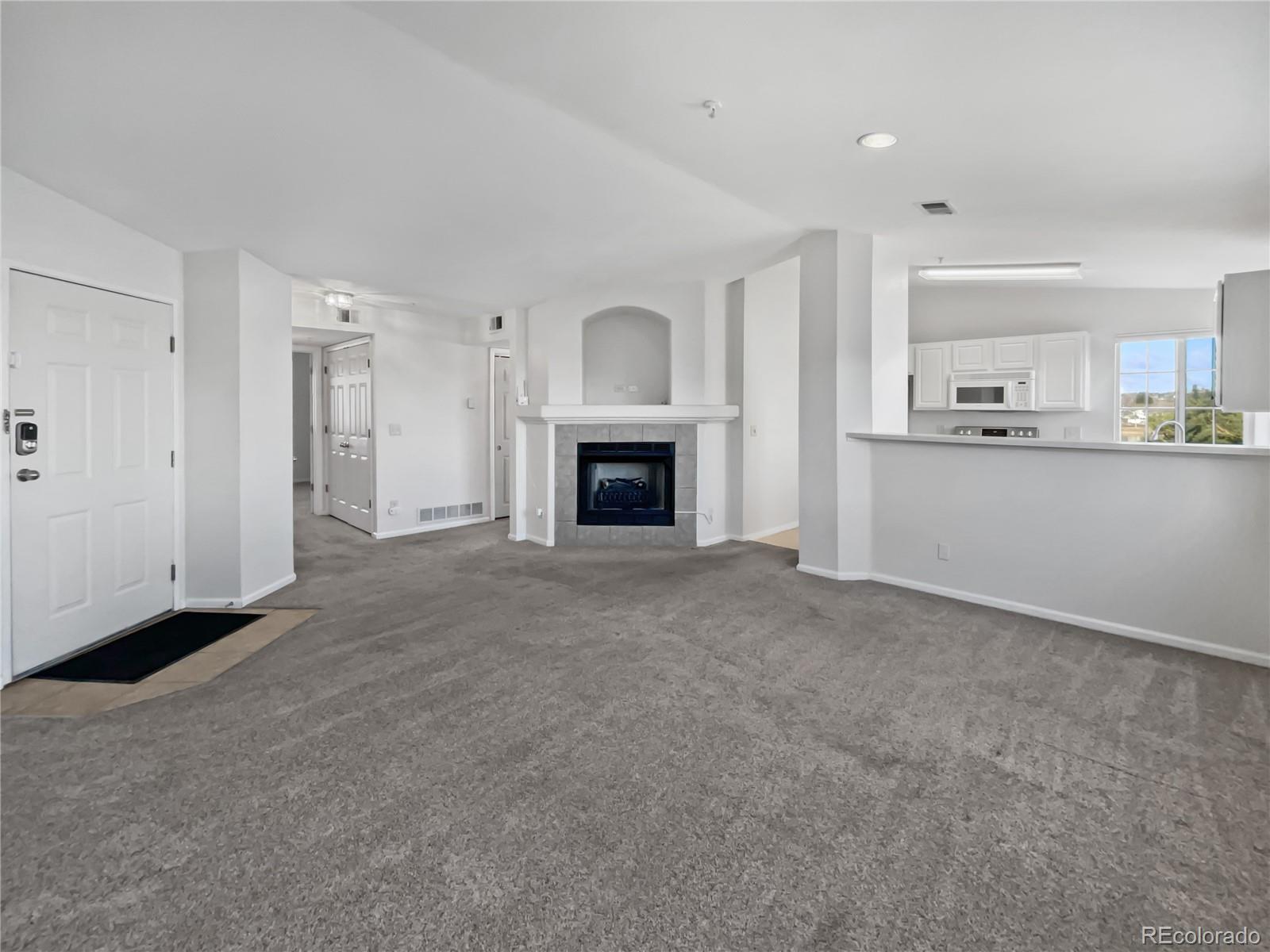 6850 Xavier Circle #12, Westminster, CO 80030, 2 Bedrooms Bedrooms, ,2 BathroomsBathrooms,Residential,For Sale,Xavier,REC6477125