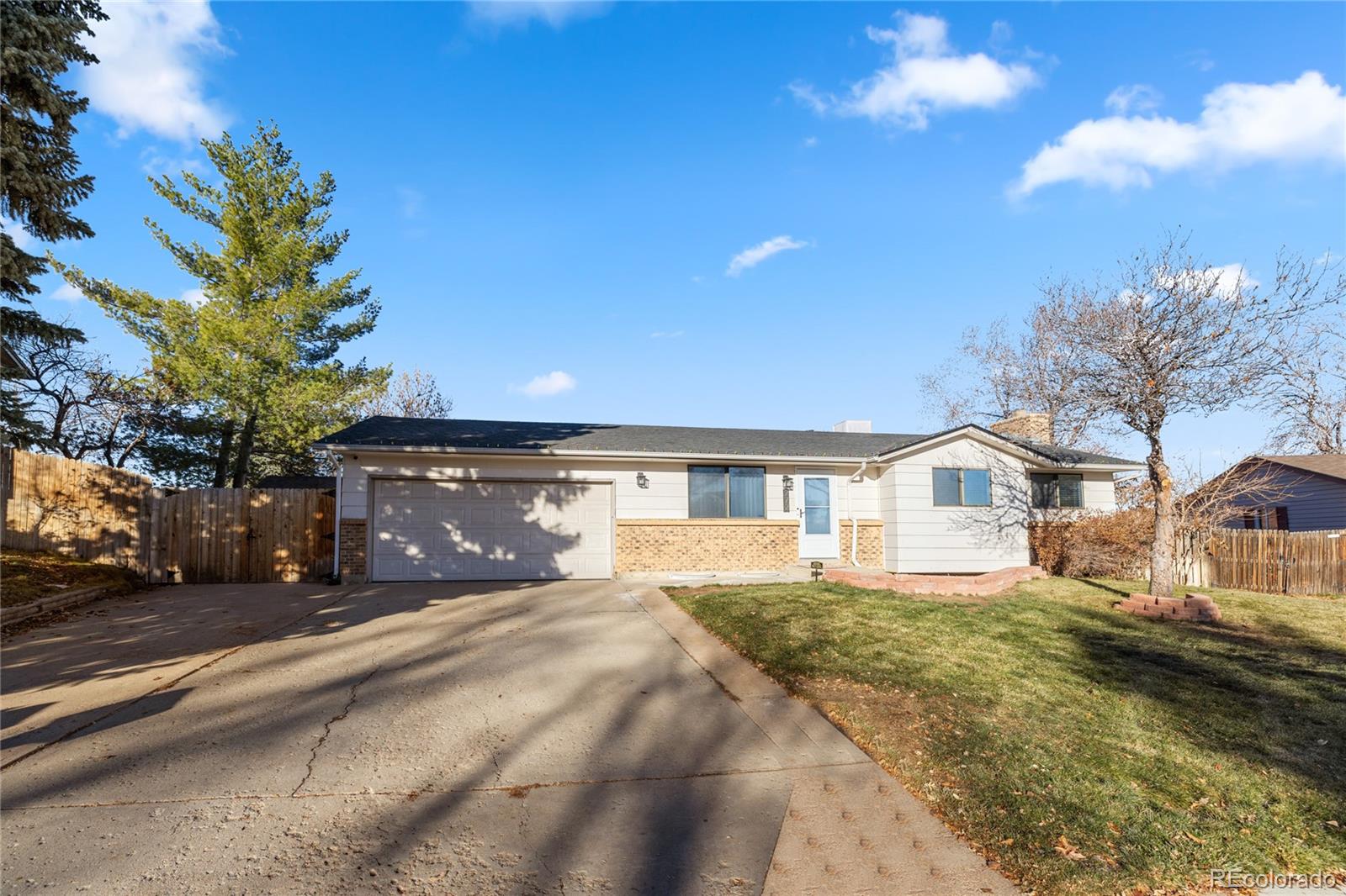 272 Helena Circle, Lone Tree, CO 80124, 4 Bedrooms Bedrooms, ,2 BathroomsBathrooms,Residential,For Sale,Helena,REC7849176