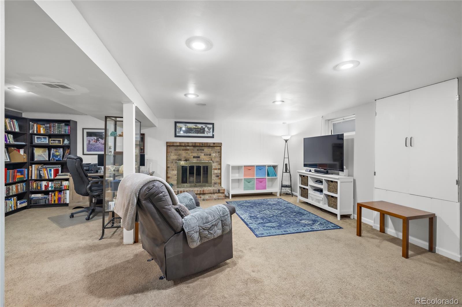 272 Helena Circle, Lone Tree, CO 80124, 4 Bedrooms Bedrooms, ,2 BathroomsBathrooms,Residential,For Sale,Helena,REC7849176