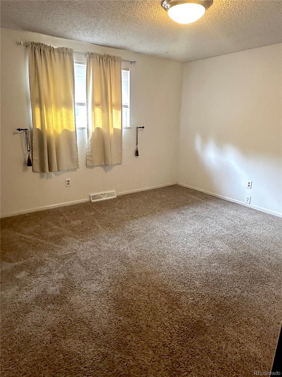 1405 16th Street #A, Loveland, CO 80538, 2 Bedrooms Bedrooms, ,1 BathroomBathrooms,Rental,For Rent,16th,REC2462304