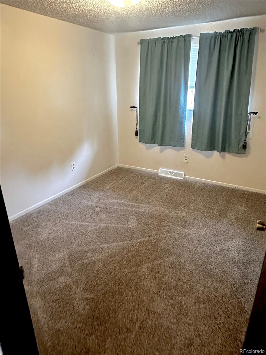 1405 16th Street #A, Loveland, CO 80538, 2 Bedrooms Bedrooms, ,1 BathroomBathrooms,Rental,For Rent,16th,REC2462304