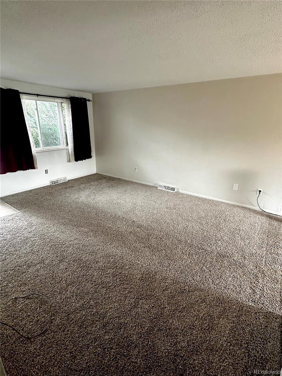 1405 16th Street #A, Loveland, CO 80538, 2 Bedrooms Bedrooms, ,1 BathroomBathrooms,Rental,For Rent,16th,REC2462304