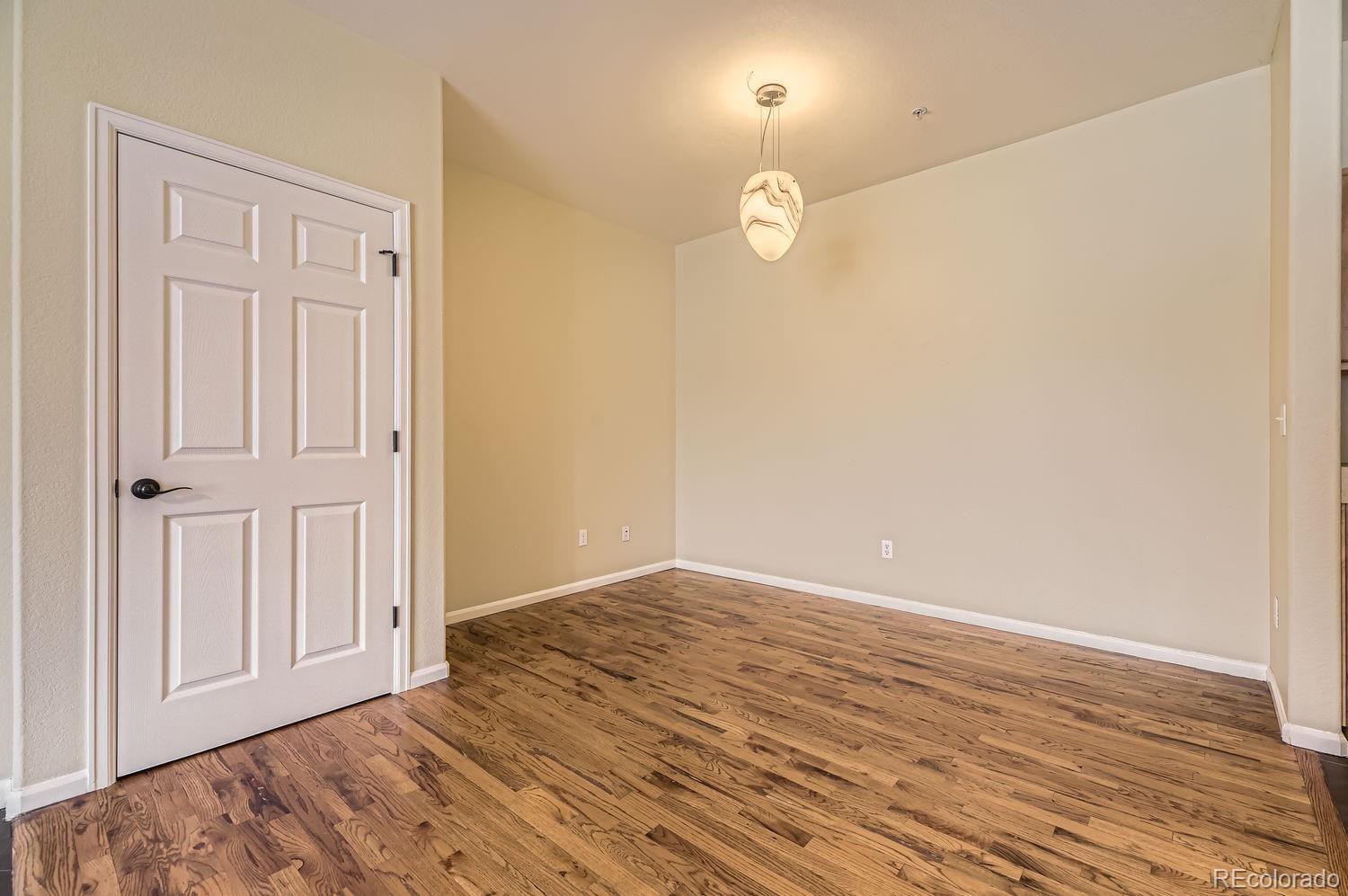 4451 Ammons Street #102, Littleton, CO 80123, 3 Bedrooms Bedrooms, ,2 BathroomsBathrooms,Rental,For Rent,Lake Chalet,Ammons,REC8939942