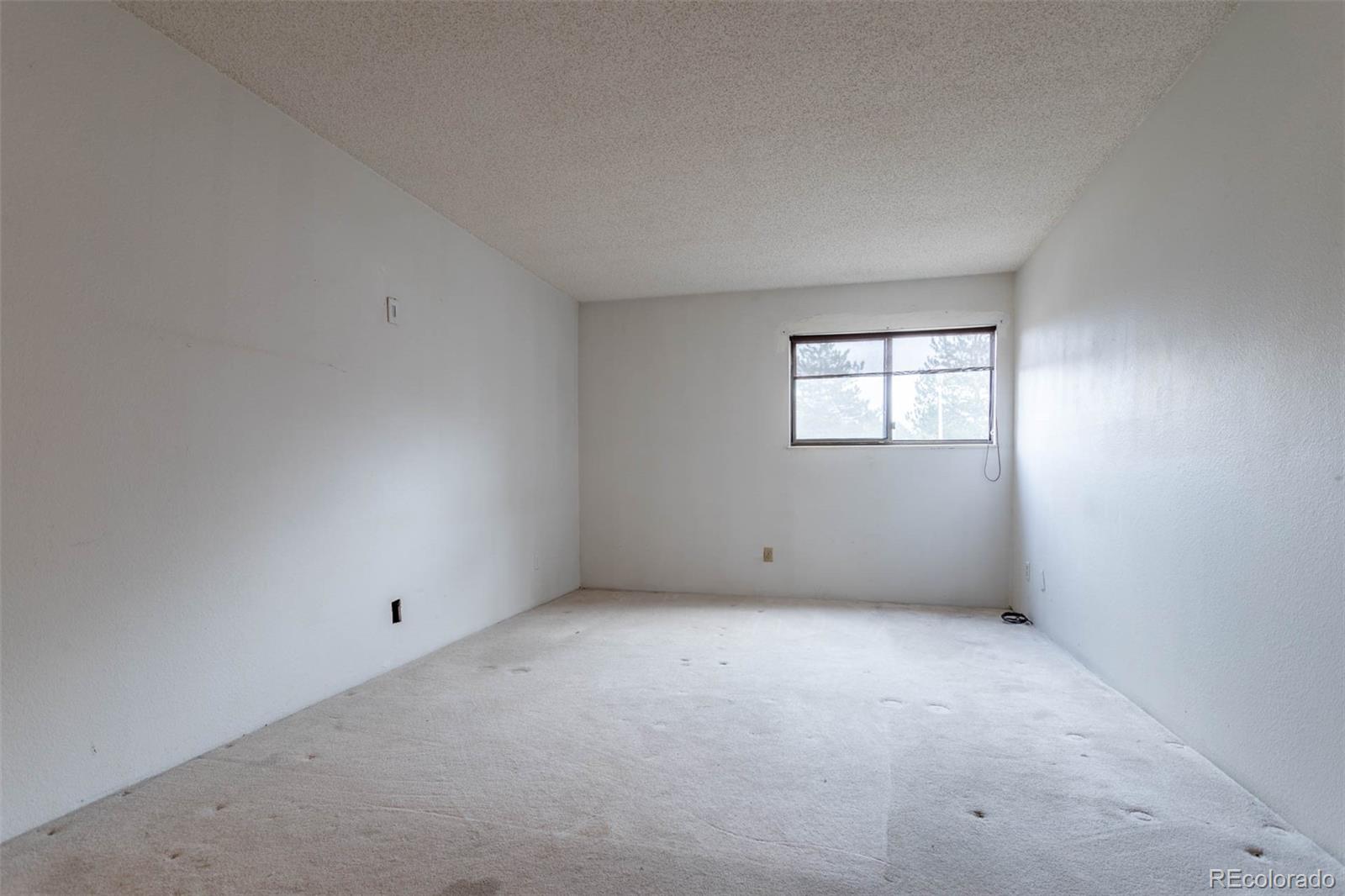 201 Wright Street #106, Lakewood, CO 80228, 2 Bedrooms Bedrooms, ,2 BathroomsBathrooms,Residential,For Sale,Snowbird,Wright,REC9061640