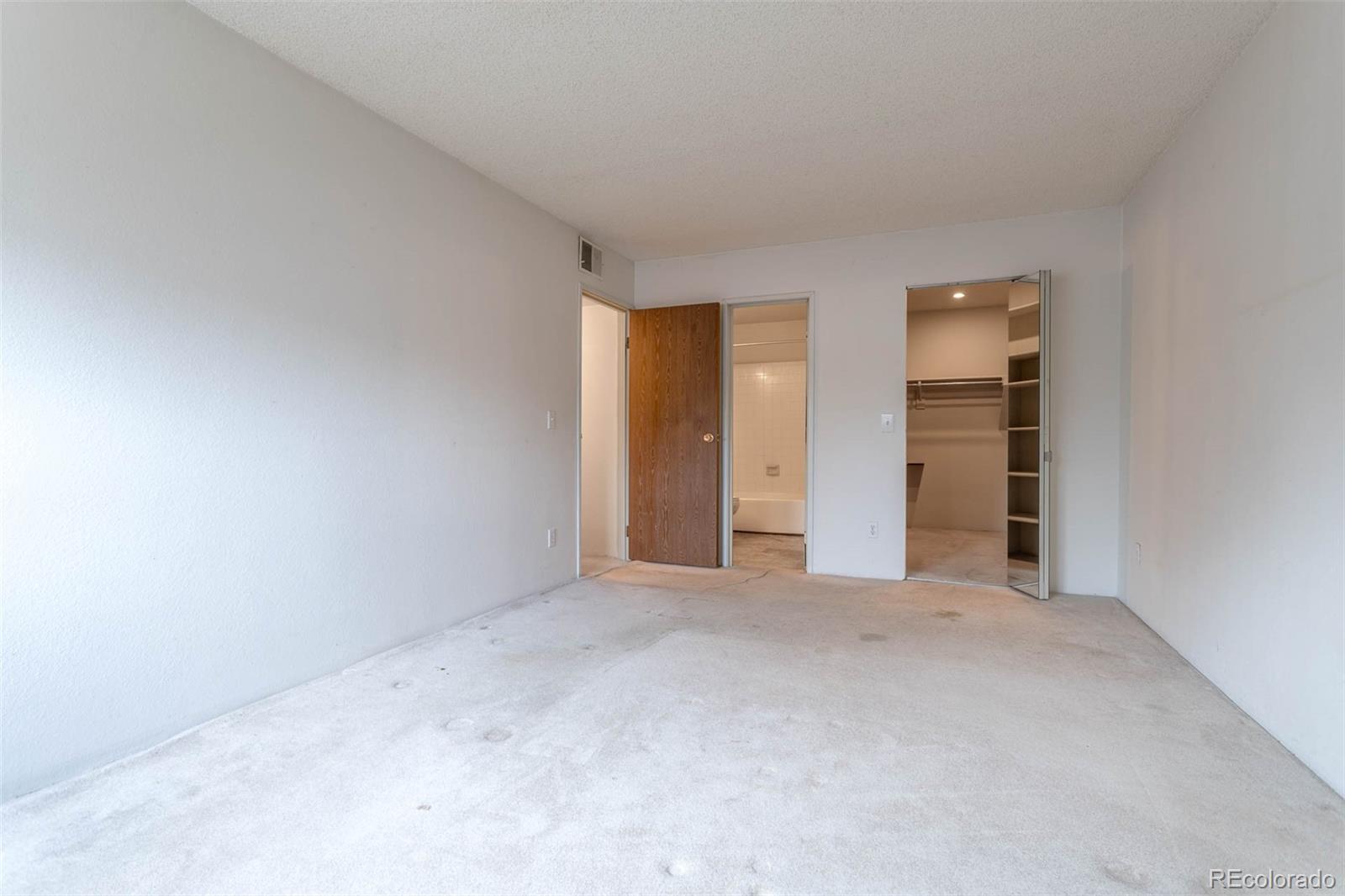 201 Wright Street #106, Lakewood, CO 80228, 2 Bedrooms Bedrooms, ,2 BathroomsBathrooms,Residential,For Sale,Snowbird,Wright,REC9061640