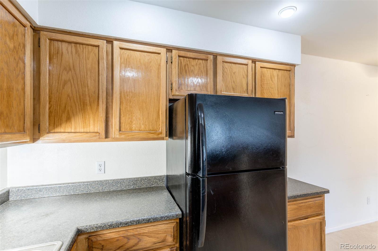 201 Wright Street #106, Lakewood, CO 80228, 2 Bedrooms Bedrooms, ,2 BathroomsBathrooms,Residential,For Sale,Snowbird,Wright,REC9061640