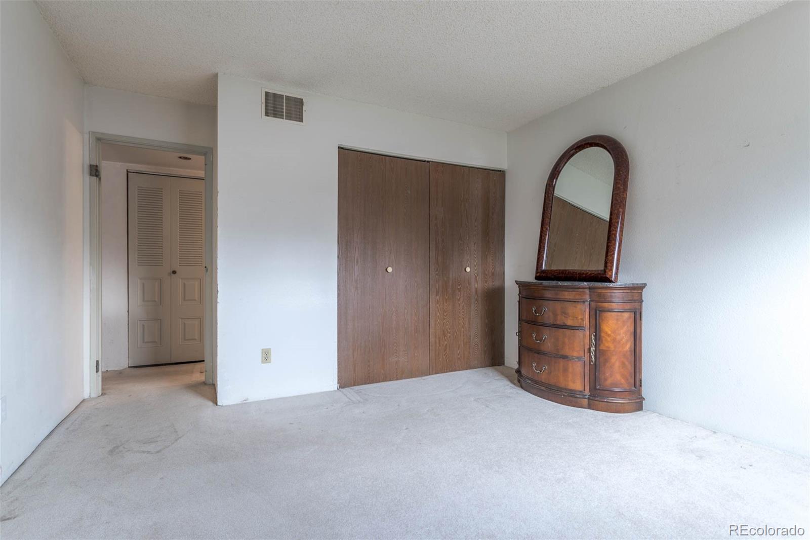 201 Wright Street #106, Lakewood, CO 80228, 2 Bedrooms Bedrooms, ,2 BathroomsBathrooms,Residential,For Sale,Snowbird,Wright,REC9061640