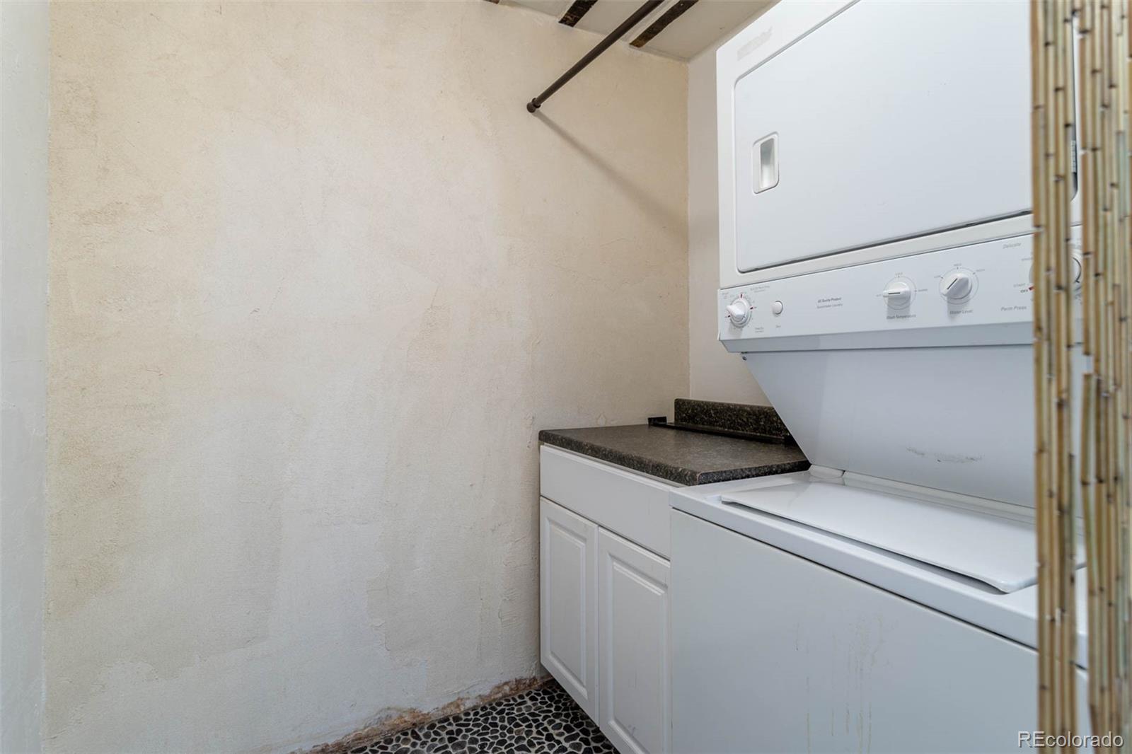 201 Wright Street #106, Lakewood, CO 80228, 2 Bedrooms Bedrooms, ,2 BathroomsBathrooms,Residential,For Sale,Snowbird,Wright,REC9061640