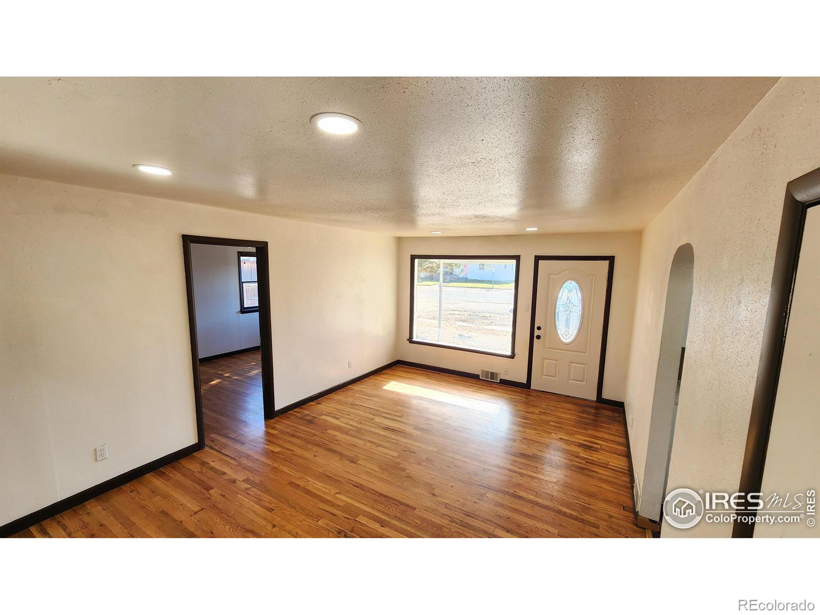 420 Clark Street, Sterling, CO 80751, 3 Bedrooms Bedrooms, ,1 BathroomBathrooms,Residential,For Sale,Clark,RECIR1023255