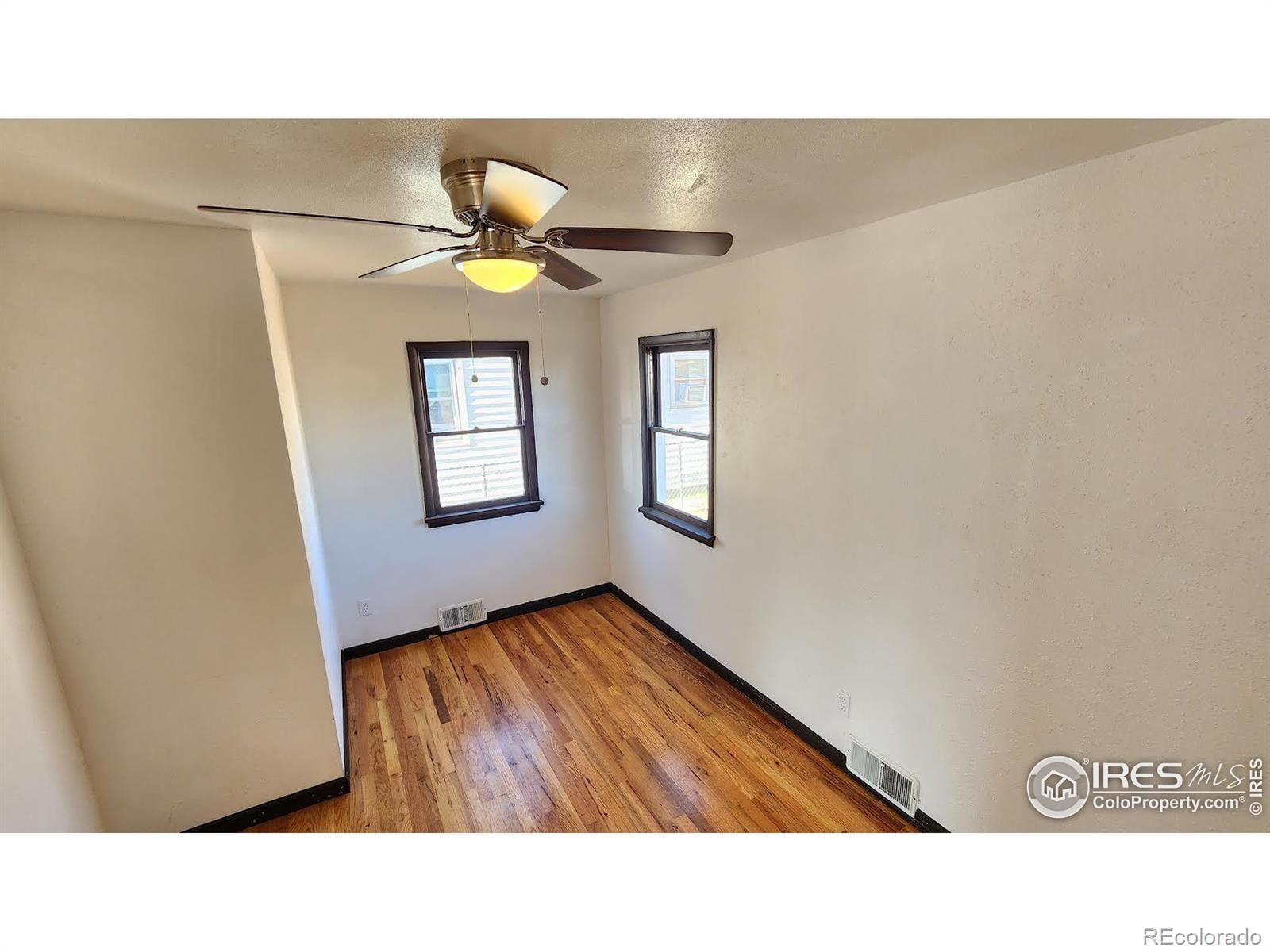 420 Clark Street, Sterling, CO 80751, 3 Bedrooms Bedrooms, ,1 BathroomBathrooms,Residential,For Sale,Clark,RECIR1023255