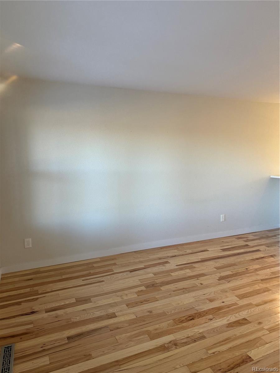 7906 Kentucky Avenue, Lakewood, CO 80226, 3 Bedrooms Bedrooms, ,2 BathroomsBathrooms,Rental,For Rent,Kentucky,REC4652331