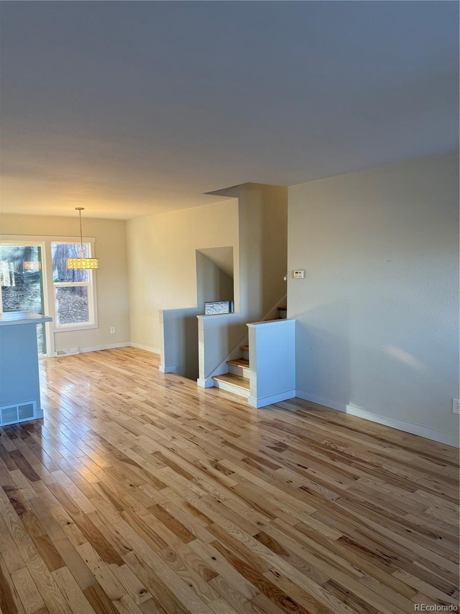 7906 Kentucky Avenue, Lakewood, CO 80226, 3 Bedrooms Bedrooms, ,2 BathroomsBathrooms,Rental,For Rent,Kentucky,REC4652331