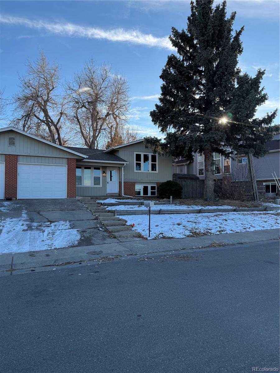 7906 Kentucky Avenue, Lakewood, CO 80226, 3 Bedrooms Bedrooms, ,2 BathroomsBathrooms,Rental,For Rent,Kentucky,REC4652331