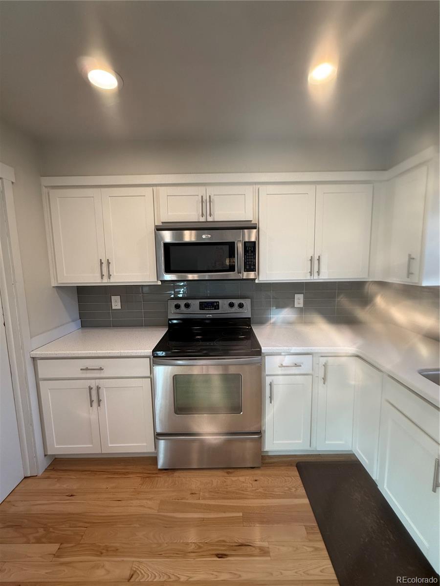 7906 Kentucky Avenue, Lakewood, CO 80226, 3 Bedrooms Bedrooms, ,2 BathroomsBathrooms,Rental,For Rent,Kentucky,REC4652331