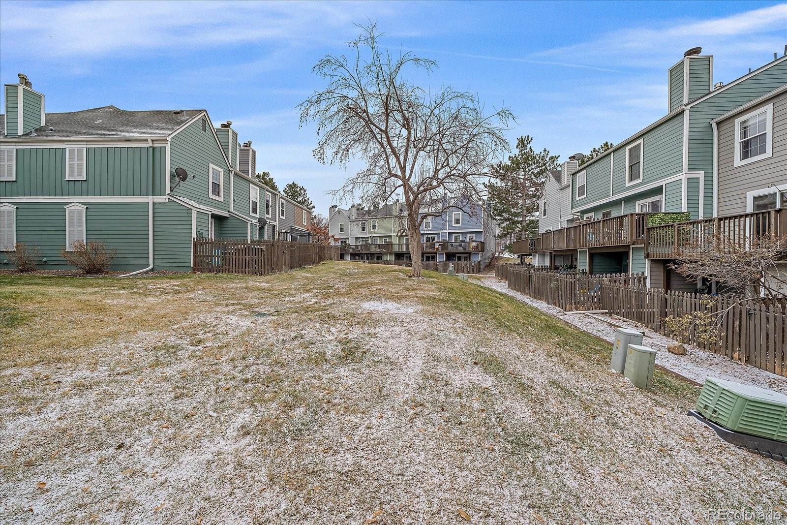 10681 Dartmouth Avenue, Lakewood, CO 80227, 3 Bedrooms Bedrooms, ,3 BathroomsBathrooms,Residential,For Sale,Dartmouth,REC9459323