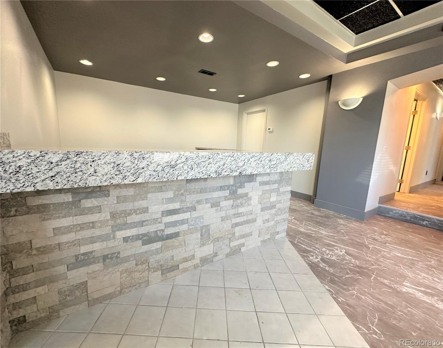 801 Grand Avenue, Pueblo, CO 81003, ,Commercial,For Sale,Lindy's Quality Grooming,Grand,REC7620164
