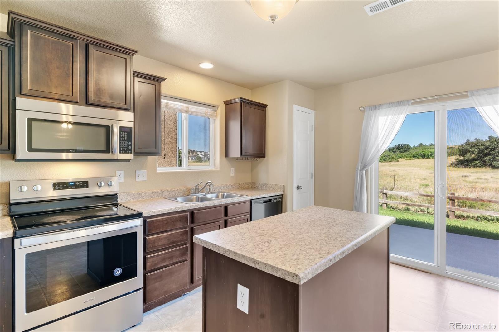 2303 Shady Aspen Drive, Colorado Springs, CO 80921, 3 Bedrooms Bedrooms, ,3 BathroomsBathrooms,Rental,For Rent,Shady Aspen,REC1624047