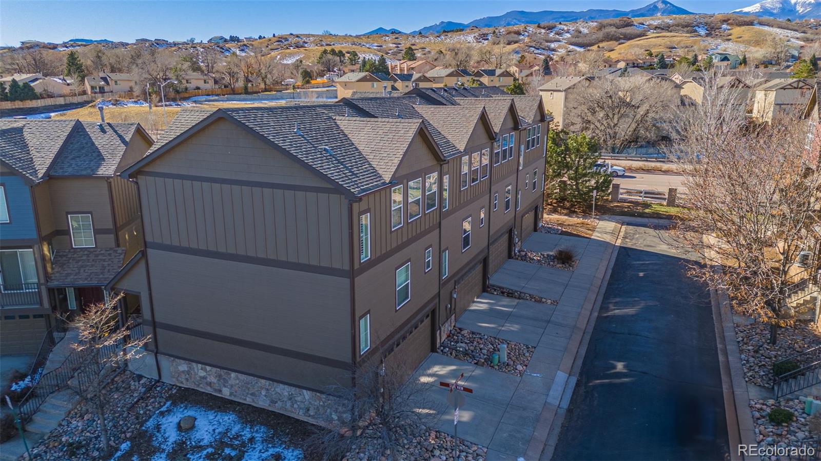 1121 Trask Heights, Colorado Springs, CO 80907, 2 Bedrooms Bedrooms, ,3 BathroomsBathrooms,Residential,For Sale,Trask,REC7852302