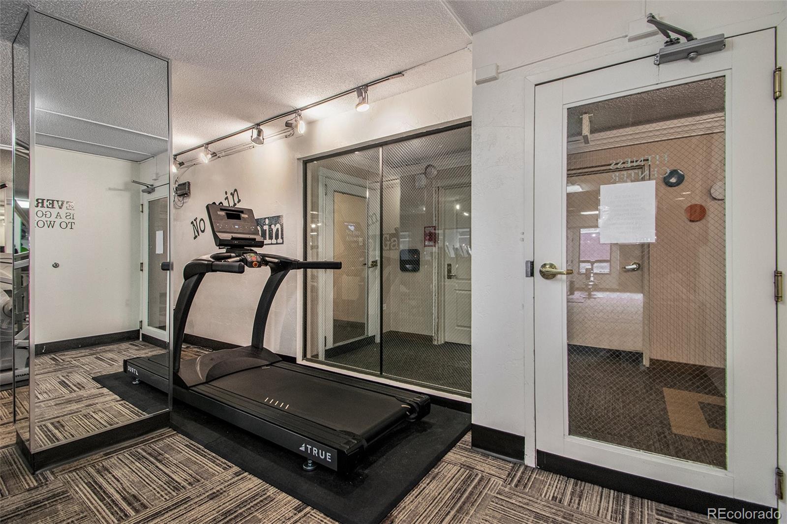 1020 15th Street #26J, Denver, CO 80202, 2 Bedrooms Bedrooms, ,2 BathroomsBathrooms,Rental,For Rent,Brooks Tower,15th,REC9955606