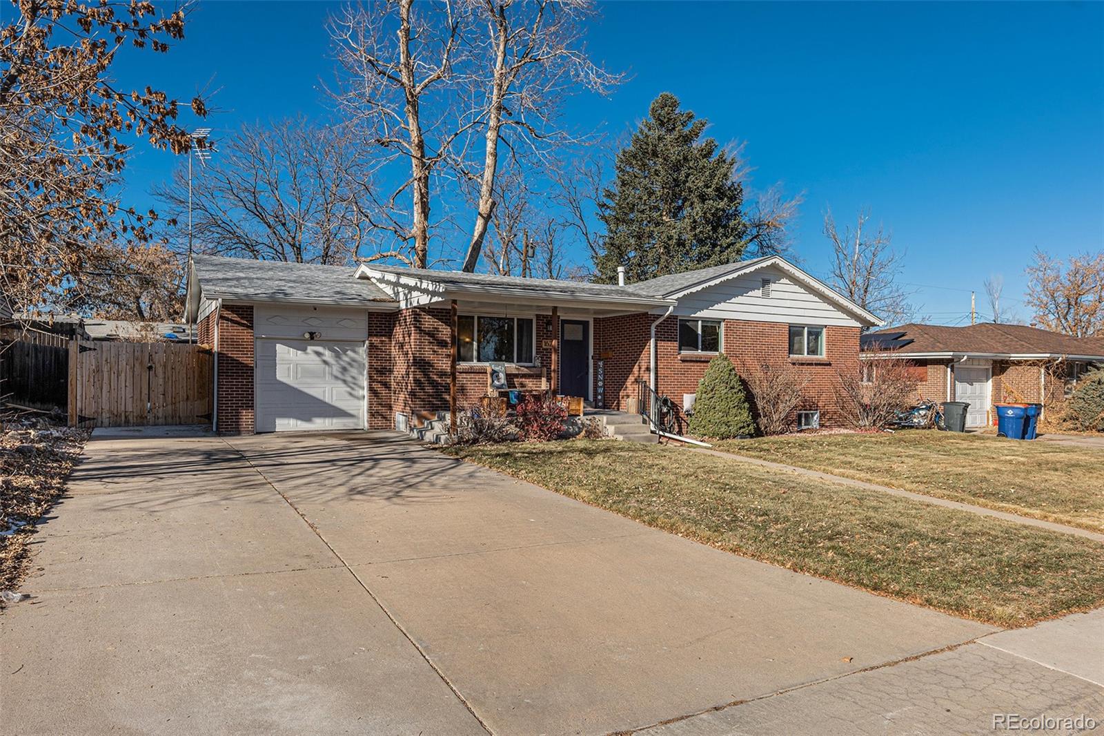 1627 Allison Street, Lakewood, CO 80232, 4 Bedrooms Bedrooms, ,2 BathroomsBathrooms,Residential,For Sale,Allison,REC9140701