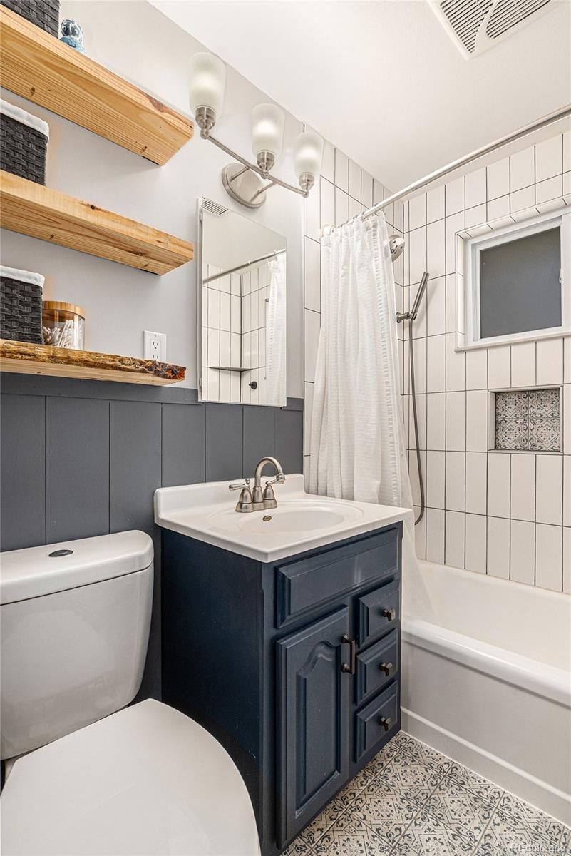 1627 Allison Street, Lakewood, CO 80232, 4 Bedrooms Bedrooms, ,2 BathroomsBathrooms,Residential,For Sale,Allison,REC9140701