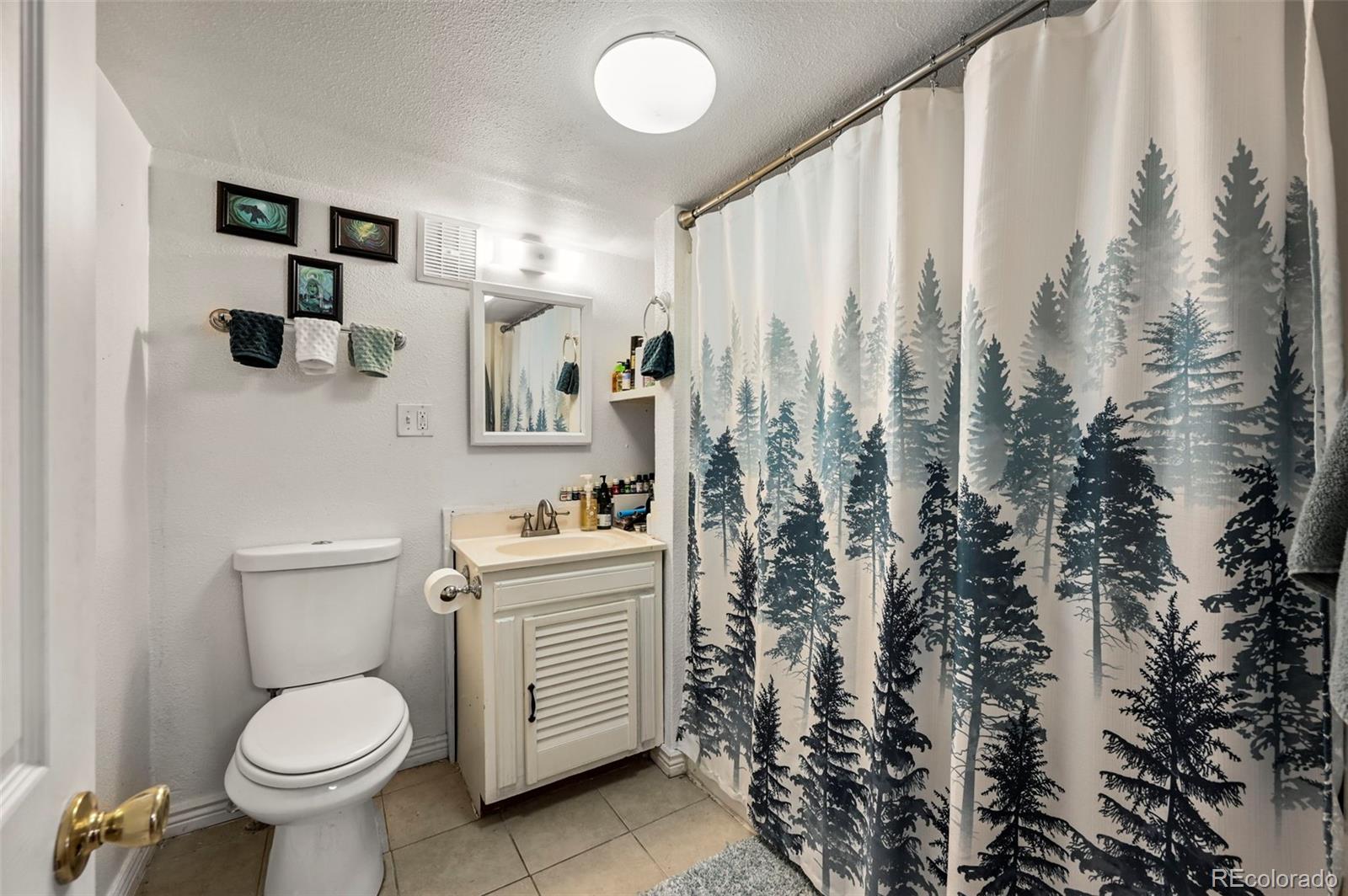 115 W Golden Avenue, Cripple Creek, CO 80813, 2 Bedrooms Bedrooms, ,Residential,For Sale,Golden,REC7849096