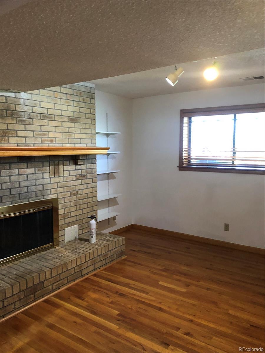 11095 Kentucky Avenue, Aurora, CO 80012, 4 Bedrooms Bedrooms, ,2 BathroomsBathrooms,Rental,For Rent,Kentucky,REC5194026