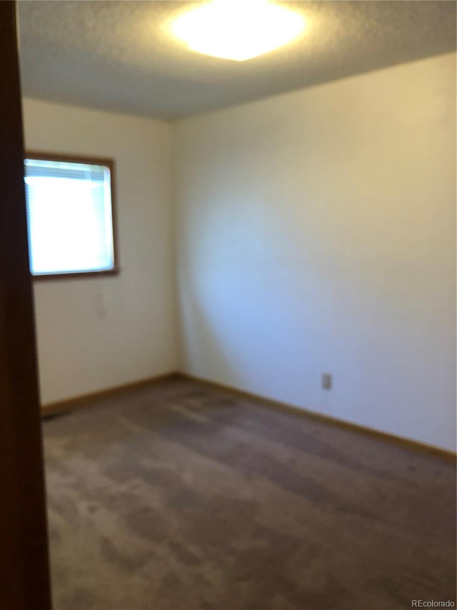 11095 Kentucky Avenue, Aurora, CO 80012, 4 Bedrooms Bedrooms, ,2 BathroomsBathrooms,Rental,For Rent,Kentucky,REC5194026