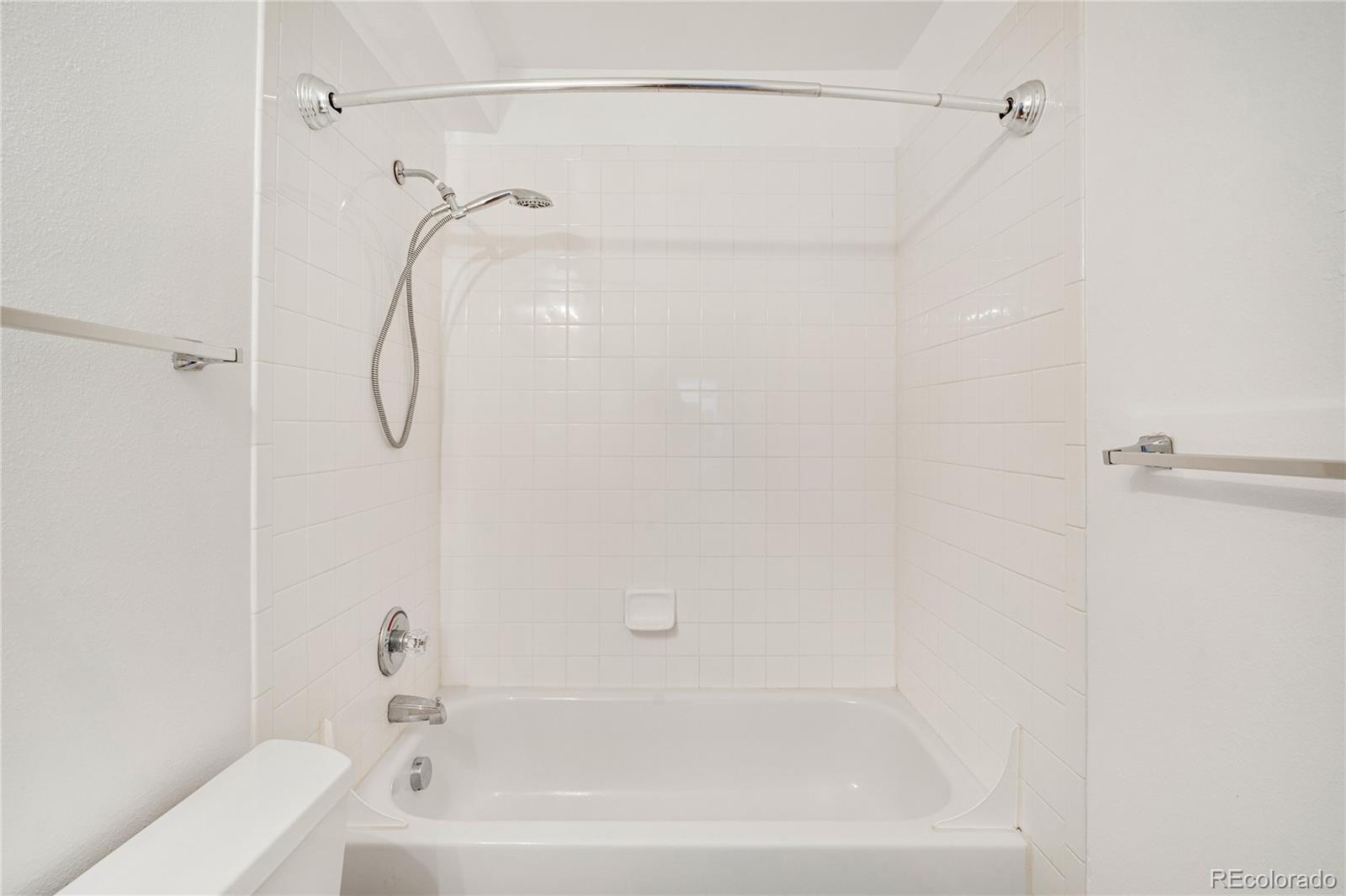 Restricted Address, 2 Bedrooms Bedrooms, ,2 BathroomsBathrooms,Residential,For Sale,Yale,REC8072524
