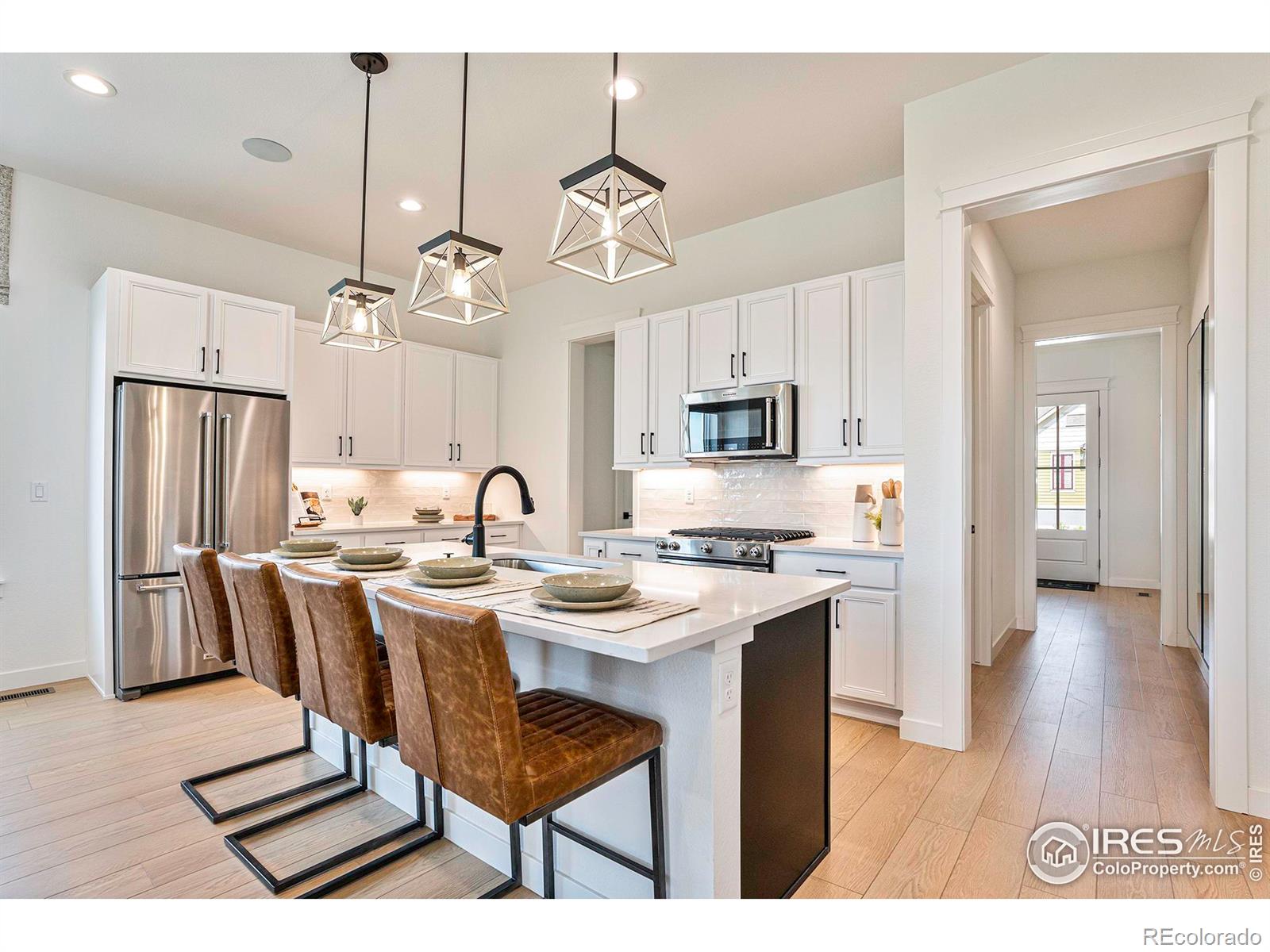 1621 Poplar Drive, Erie, CO 80516, 4 Bedrooms Bedrooms, ,6 BathroomsBathrooms,Residential,For Sale,Poplar,RECIR1023471