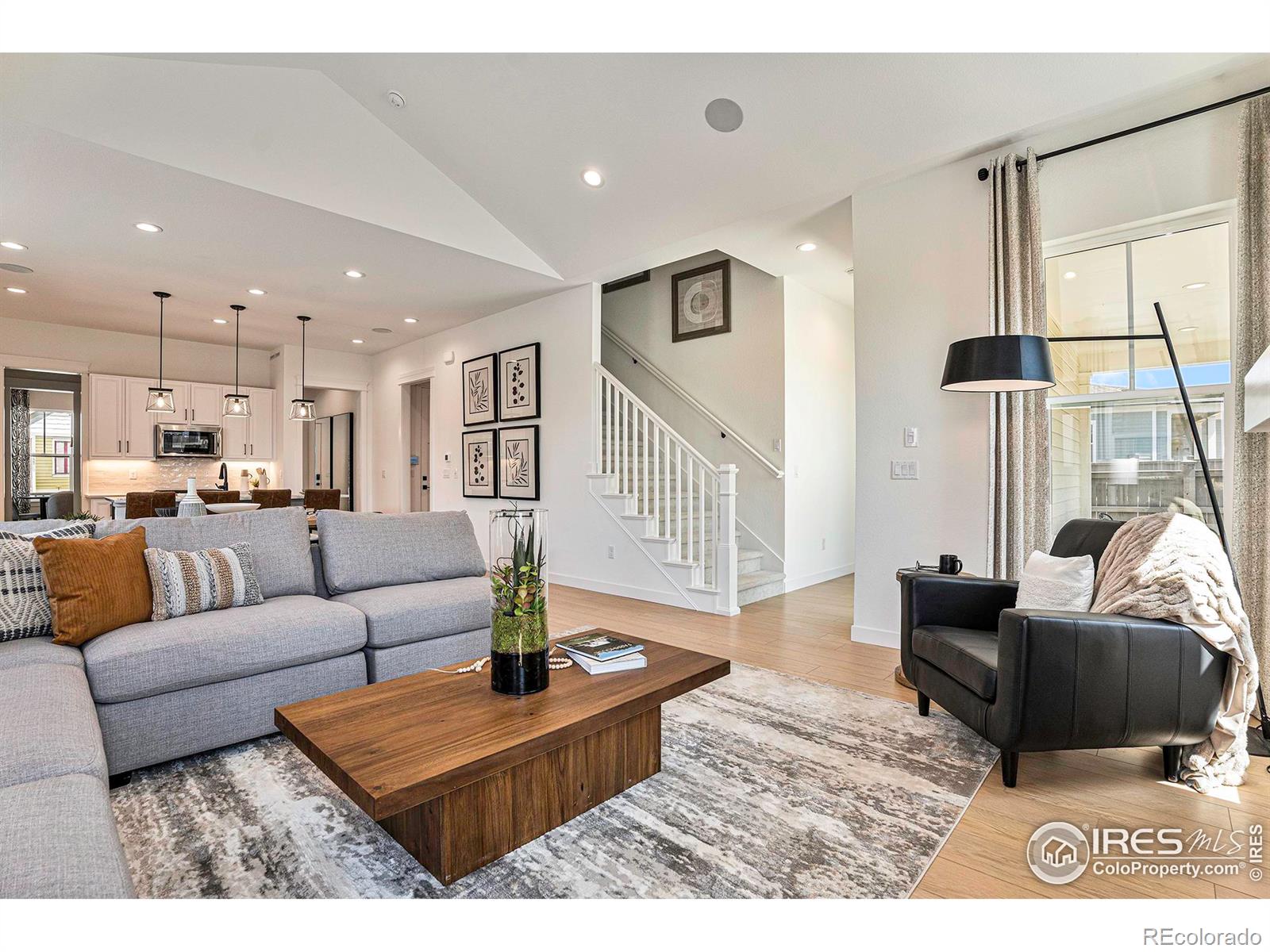 1621 Poplar Drive, Erie, CO 80516, 4 Bedrooms Bedrooms, ,6 BathroomsBathrooms,Residential,For Sale,Poplar,RECIR1023471