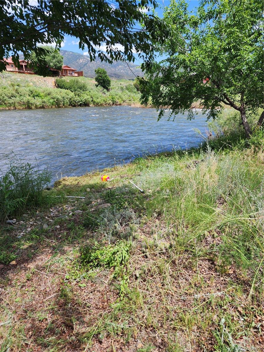 9825 US Highway 50, Howard, CO 81233, 4 Bedrooms Bedrooms, ,2 BathroomsBathrooms,Residential,For Sale,US Highway 50,REC6774752