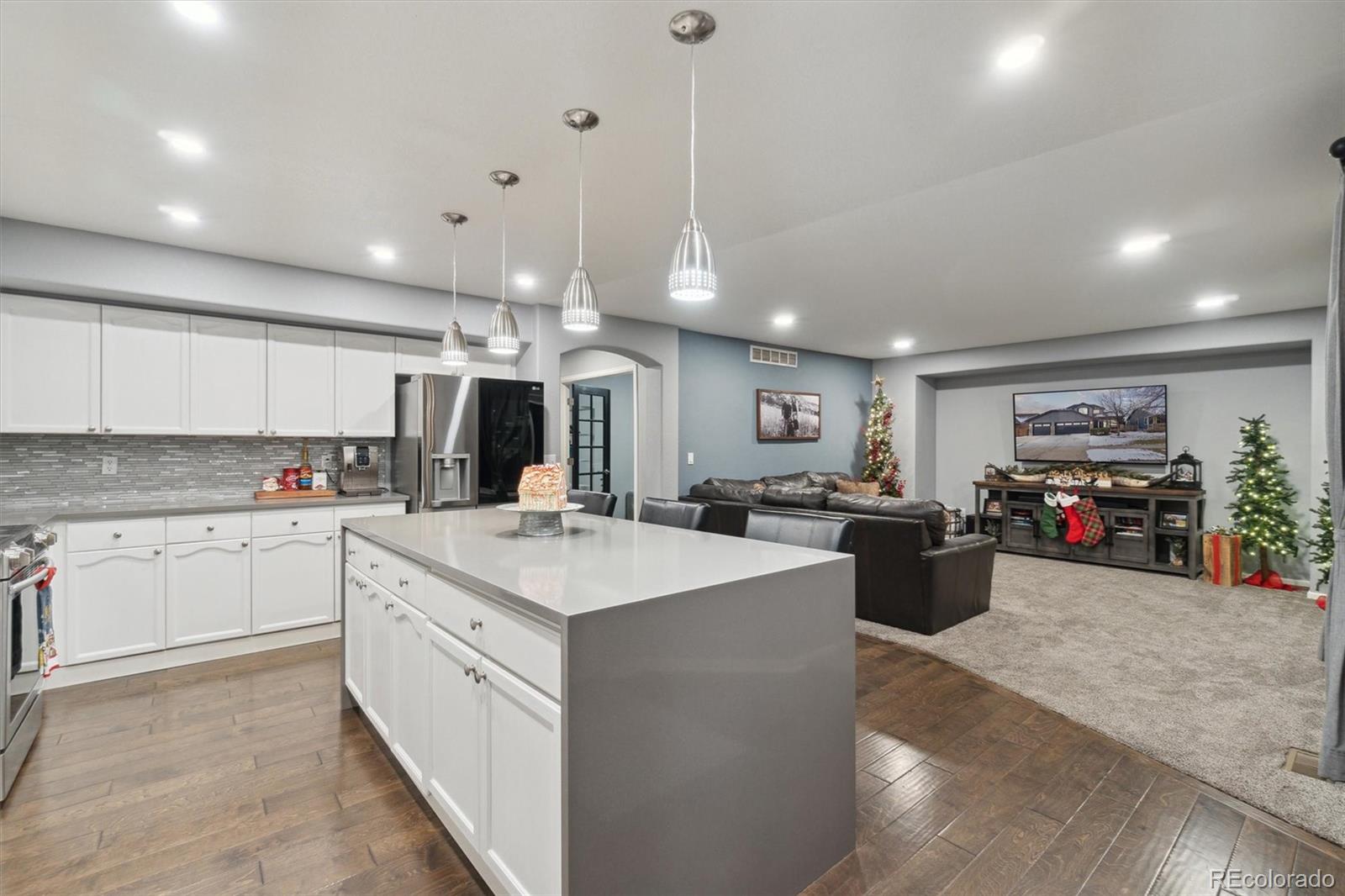 5926 Long Drive, Littleton, CO 80123, 3 Bedrooms Bedrooms, ,4 BathroomsBathrooms,Residential,For Sale,Long,REC5625705