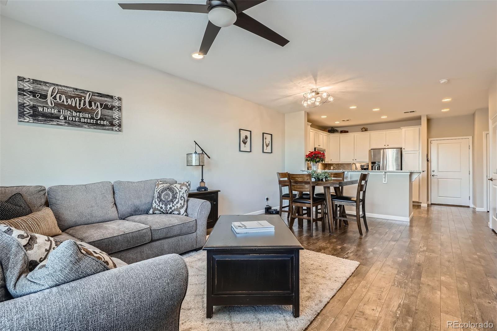 1781 Buchanan Circle, Aurora, CO 80018, 3 Bedrooms Bedrooms, ,3 BathroomsBathrooms,Residential,For Sale,Buchanan,REC4709686