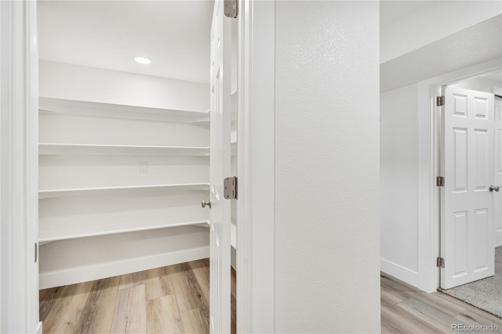 13376 Wildflower Street, Broomfield, CO 80020, 6 Bedrooms Bedrooms, ,5 BathroomsBathrooms,Residential,For Sale,Wildflower,REC5211505